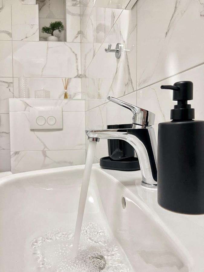 Studio Apartman Perla Split Dış mekan fotoğraf