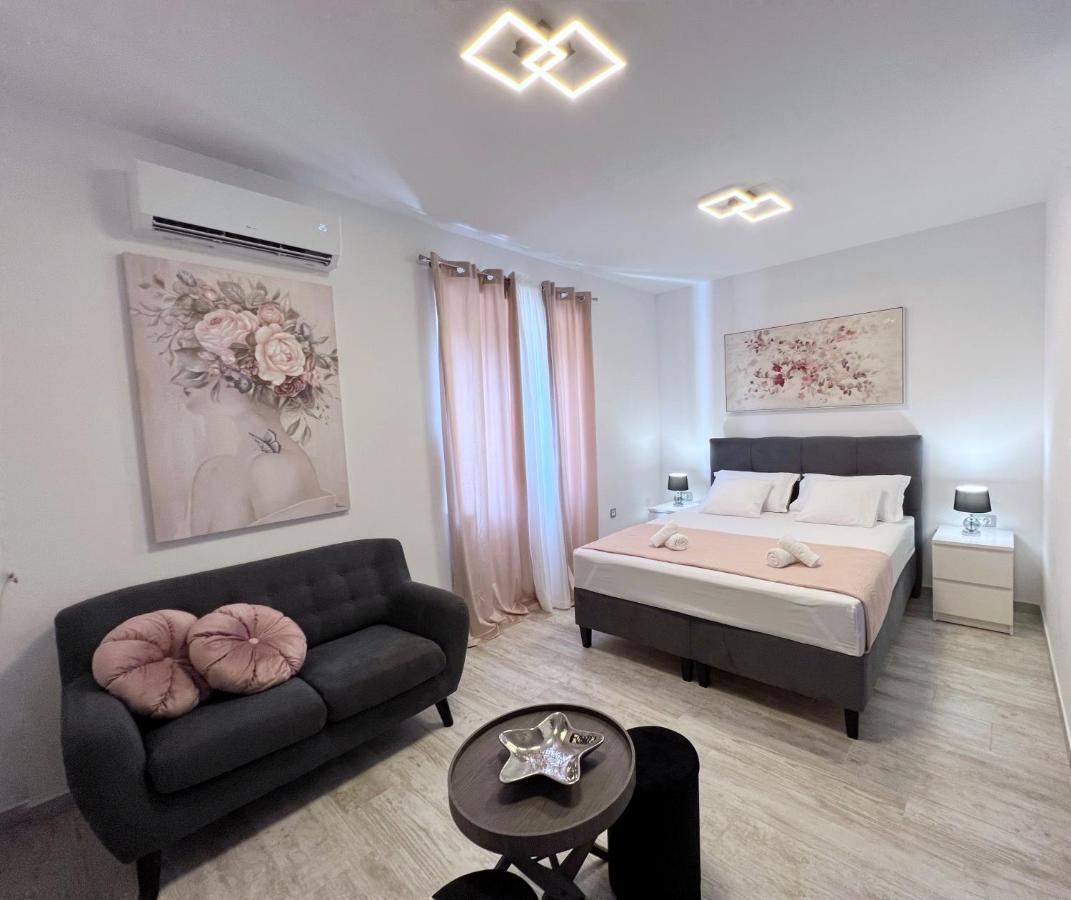 Studio Apartman Perla Split Dış mekan fotoğraf