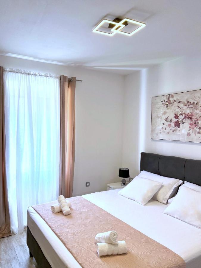 Studio Apartman Perla Split Dış mekan fotoğraf